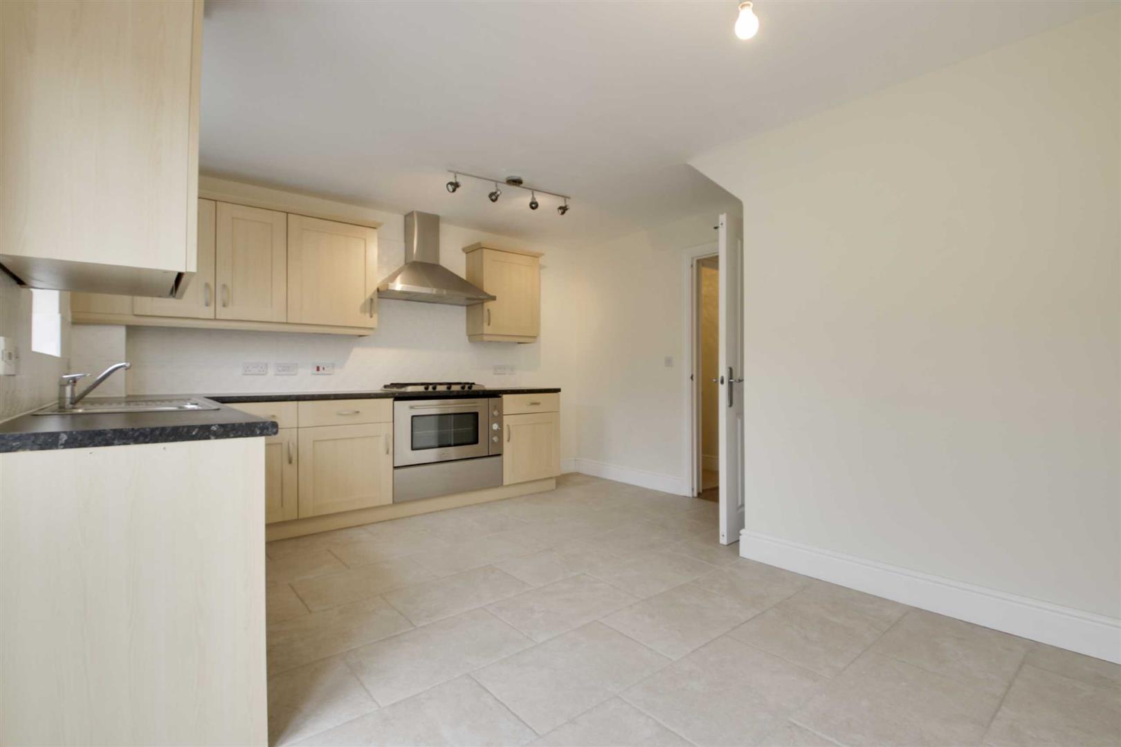 Harlow Crescent, Oxley Park, Milton Keynes